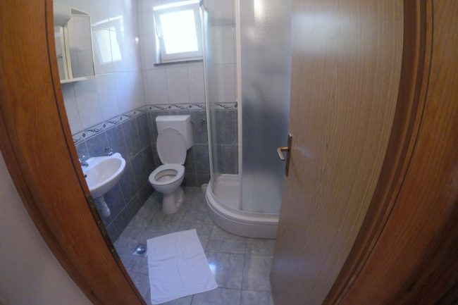 Chorvatsko_Mala_Duba_apartmán_Mirko4+1_koupelna