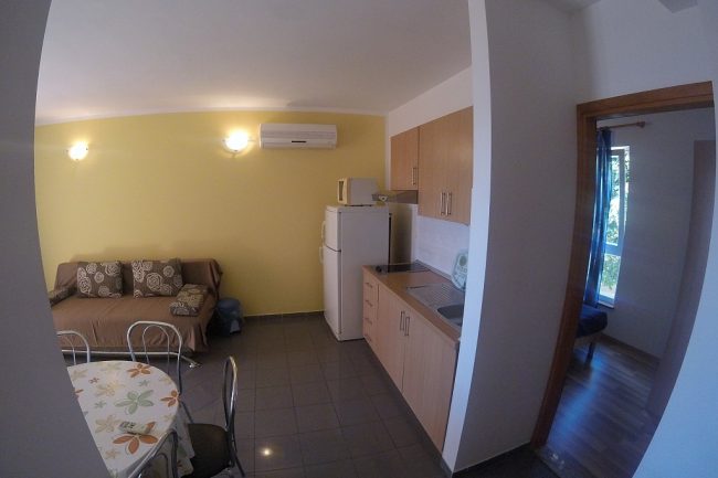 Chorvatsko-Mala-Duba-apartmán-Mirko-obyvak3